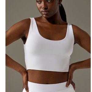 Aritzia Babaton Contour Tank